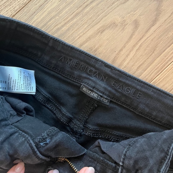American eagle black denim long shorts size 000 - Picture 3 of 3